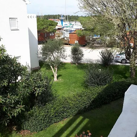 Apartment Iris Šibenik